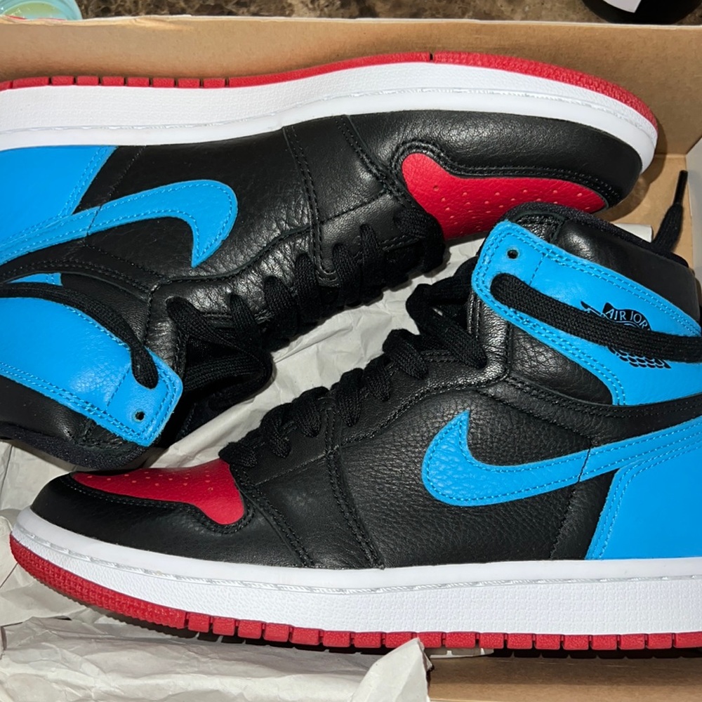 Jordan 1 High OG NC to Chi